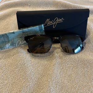 Maui Jim Kawika Sunglasses.